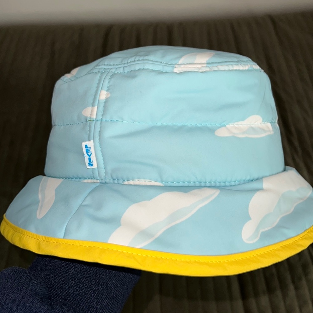 Levi’s x Simpsons Bucket Hat